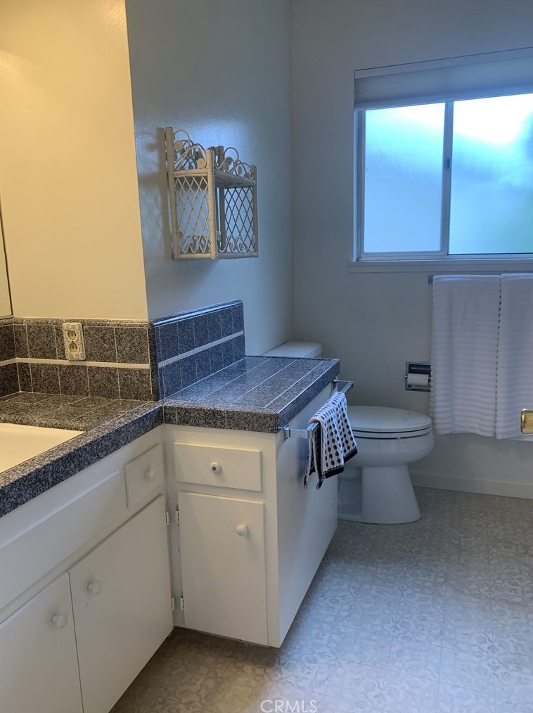 9 Sunland Dr, Chico CA  95926-1445 exterior