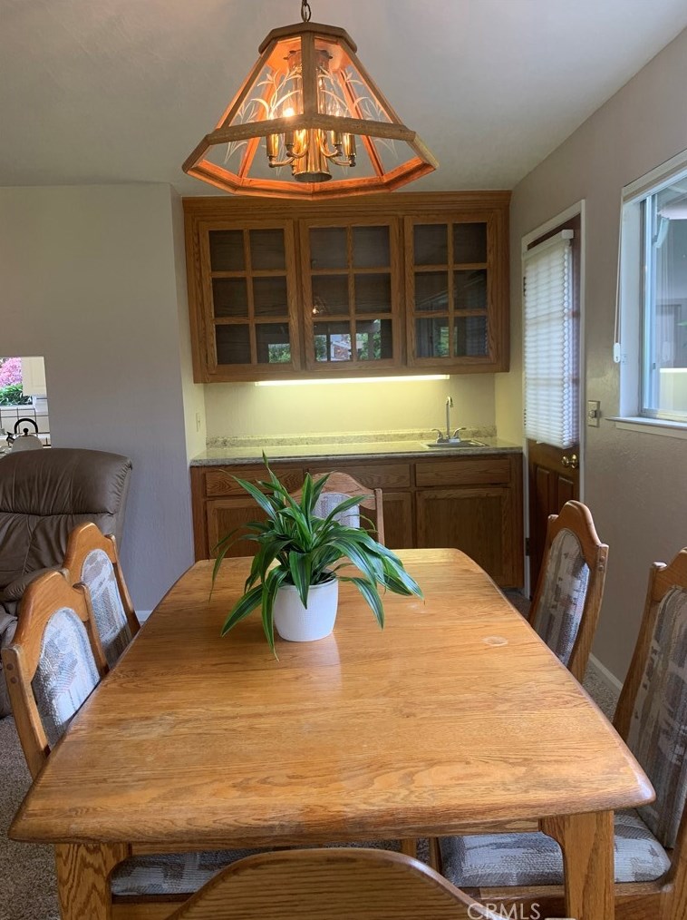 9 Sunland Dr, Chico CA  95926-1445 exterior