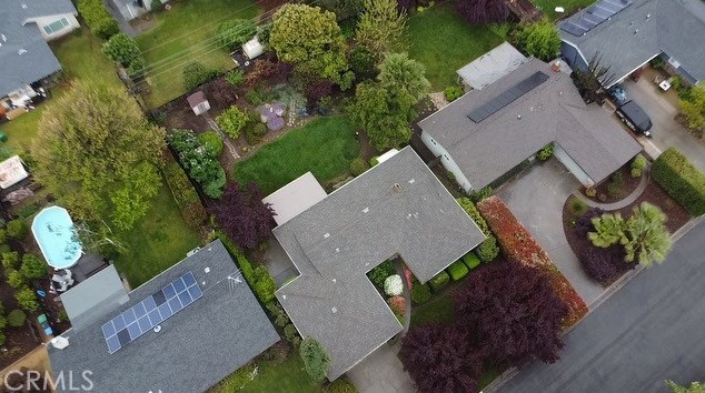 9 Sunland Dr, Chico CA  95926-1445 exterior