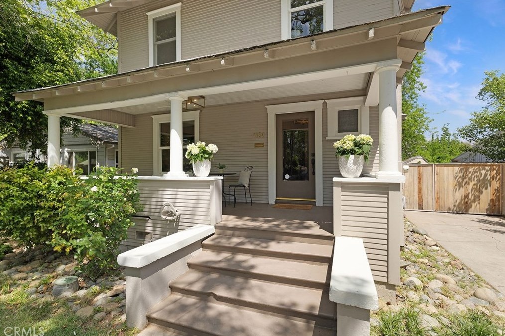 1129 Broadway St, Chico, CA 95928