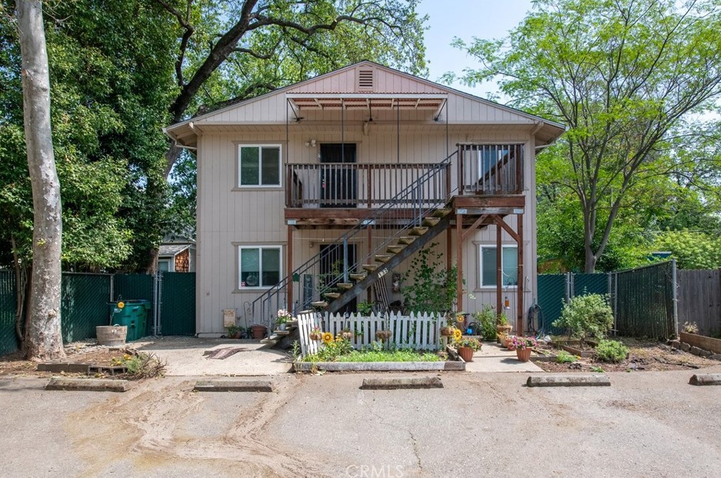 132 W 19th St, Chico, CA 95928