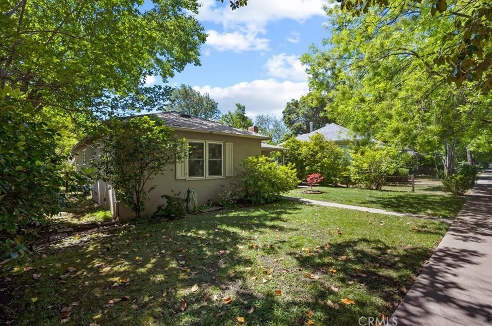 1265 Hobart St, Chico, CA 95926