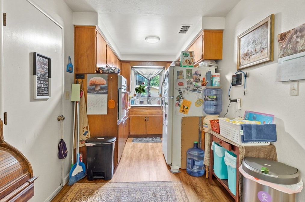 1583 Rushing St, Yuba City CA  95993-6456 exterior