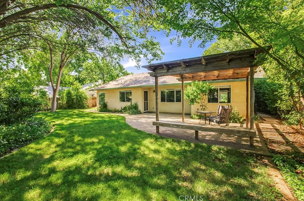 253 Picholine Way, Chico, CA 95928-4321