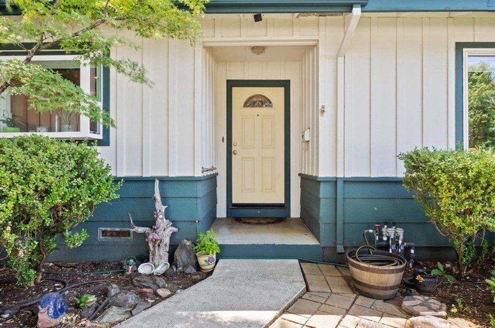 10 Claremont Cir, Chico, CA 95926