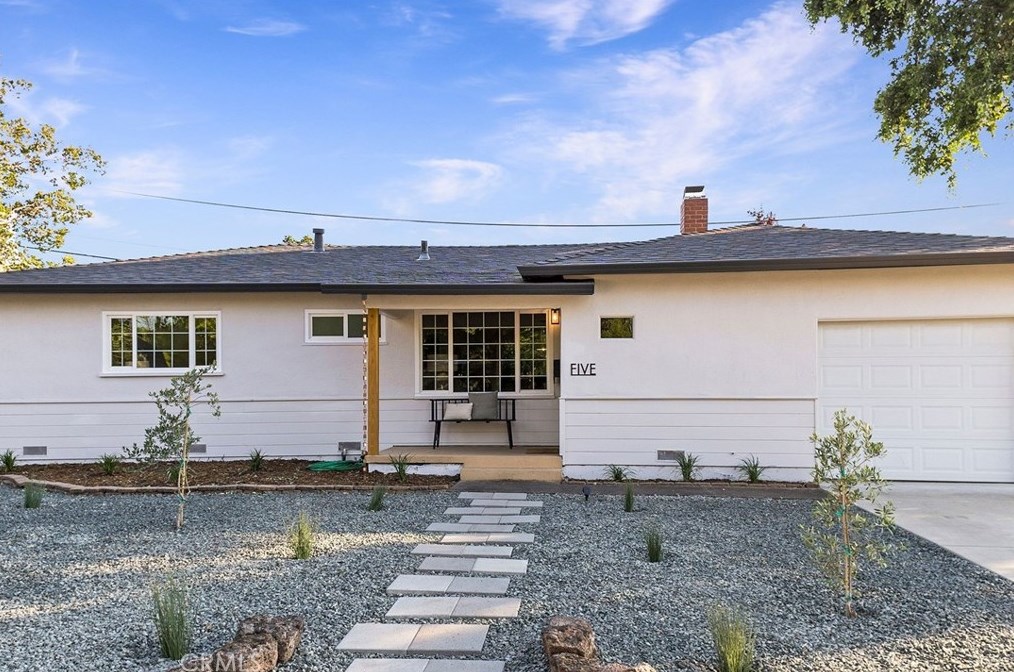5 Clara Ln, Chico, CA 95926