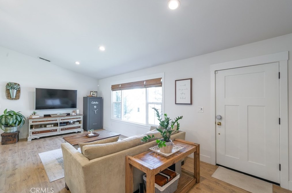 1071 Sarah Ave, Chico, CA 95926
