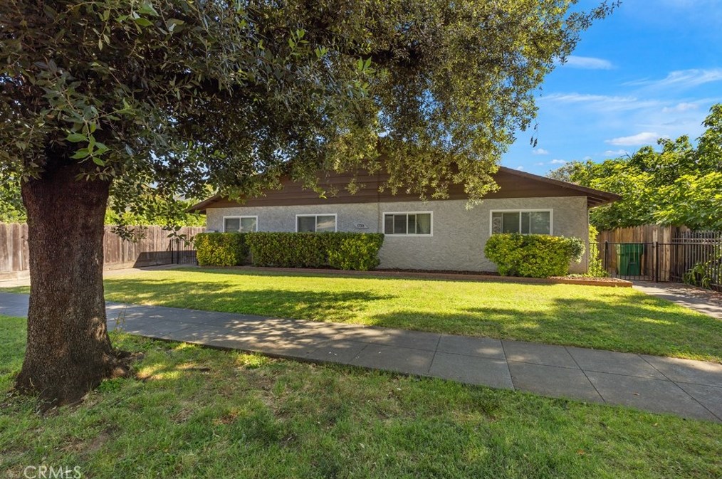 1733 Hemlock St, Chico, CA 95928
