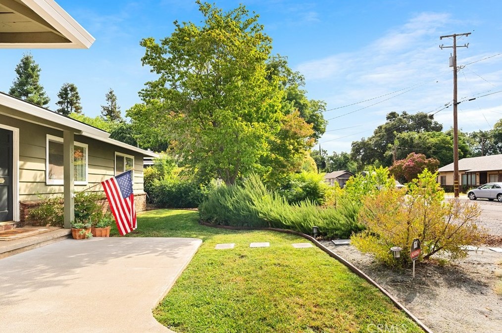 328 W 10th Ave, Chico, CA 95926