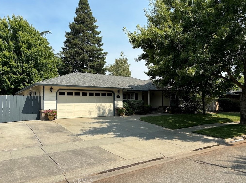 200 Crater Lake Dr, Chico, CA 95973