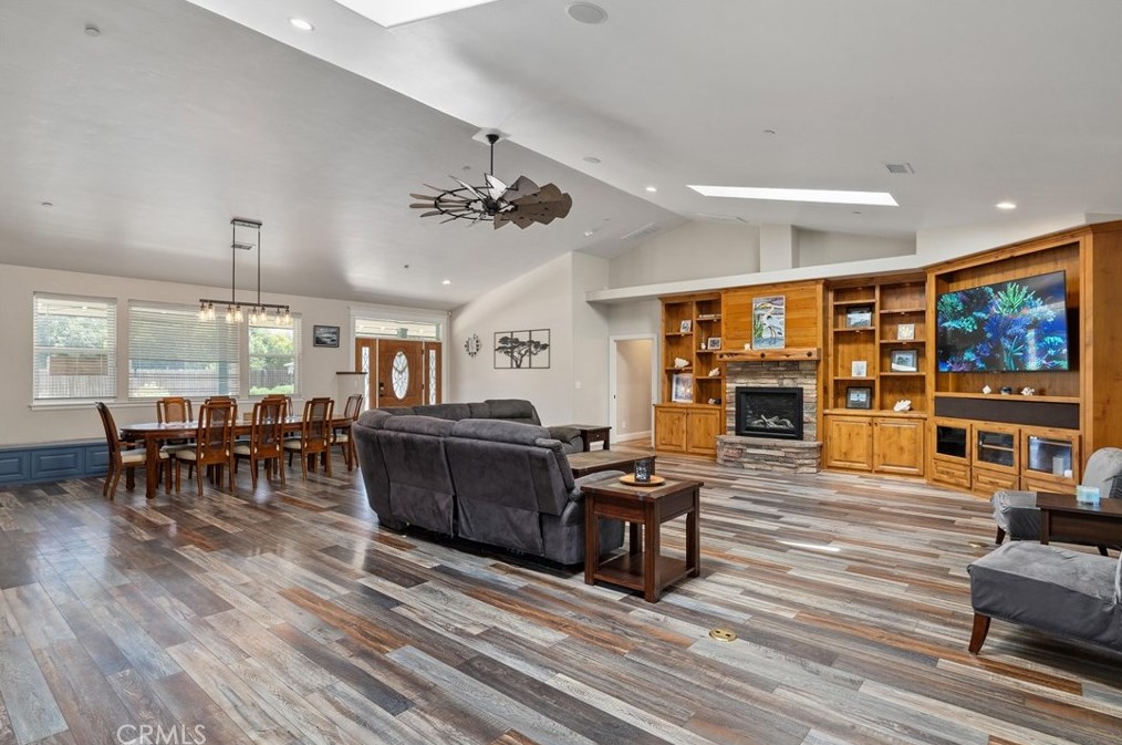 710 Skyway Ave, Chico, CA 95928