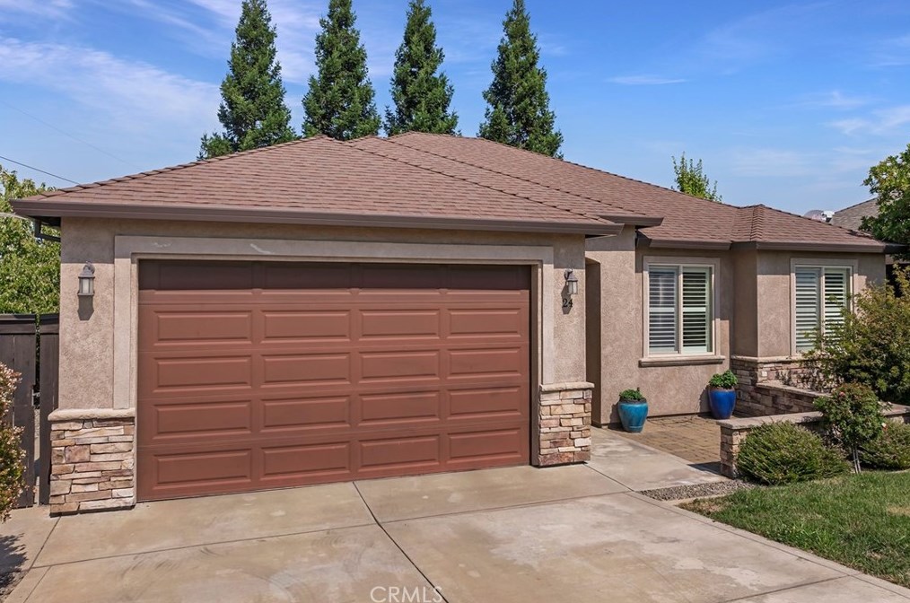 24 Phyllis Ct, Chico, CA 95928