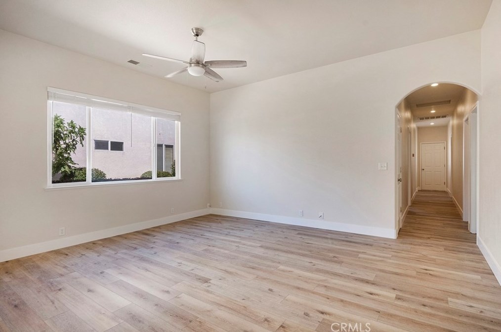 1833 Devonshire Dr, Chico, CA 95928