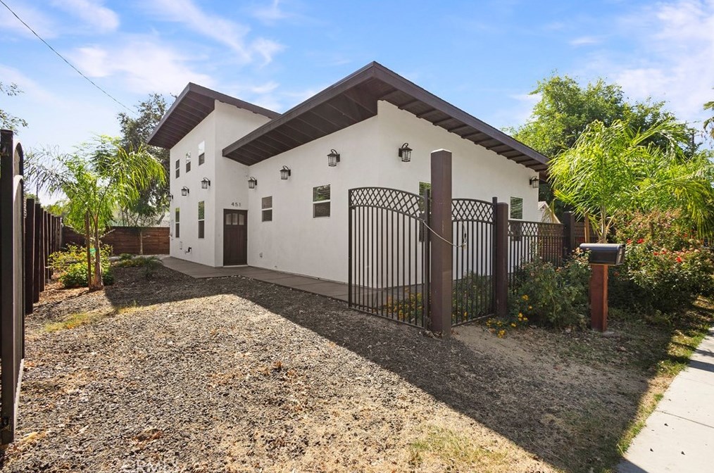 451 E 18th St, Chico, CA 95928