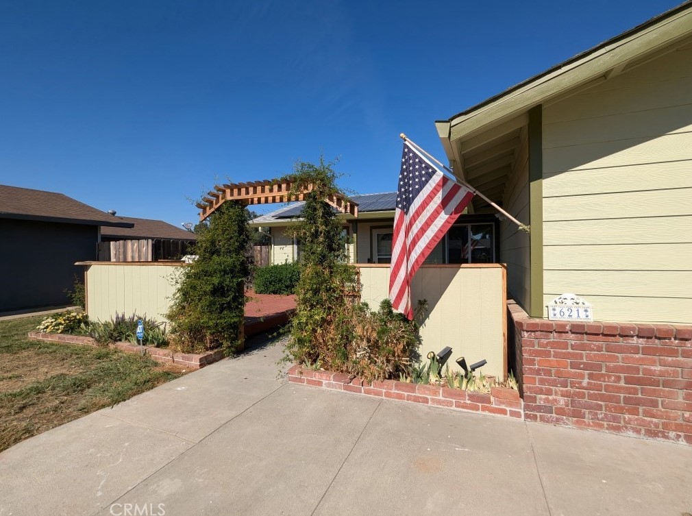 621 Glenwood Ln, Fruto, CA 95988