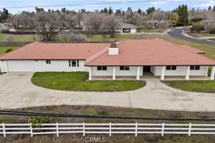 11 Hawk Pl, Chico, CA 95973 - Photo 2