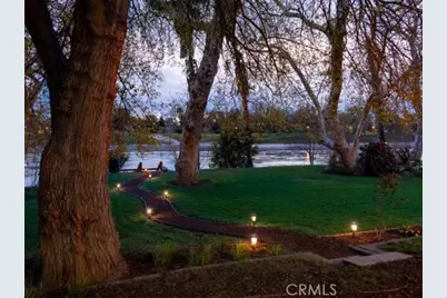 195 Howell Avenue, Red Bluff, CA 96080 - Photo 2