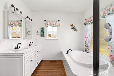 1869 Vineyard Drive, Paradise, CA 95969 - Photo 4