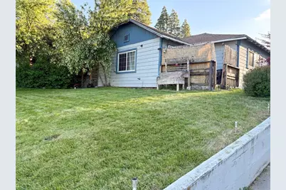 216 College Avenue, Weed, CA 96094 - Photo 1