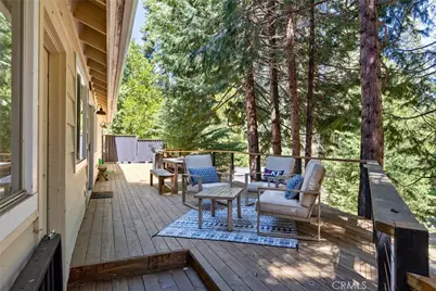 910 Clifford Drive, Almanor, CA 96137 - Photo 28