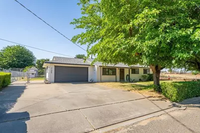 21999 Riverside Avenue, Red Bluff, CA 96080 - Photo 38