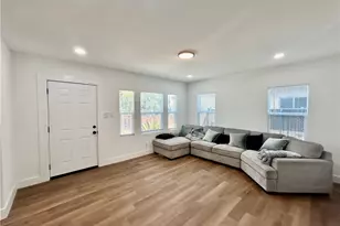 112 Woodrow Ave, Bakersfield, CA 93308 - Photo 6