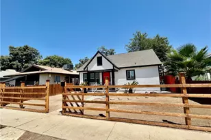 112 Woodrow Ave, Bakersfield, CA 93308 - Photo 1