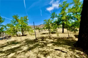 1439 Hawkinsville Humbug Rd, Yreka, CA 96097 - Photo 28