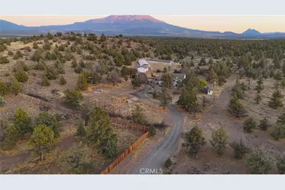 10410 County Hwy A-12, Montague, CA 96064 - Photo 4