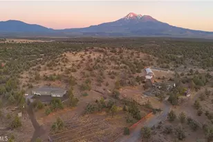 10410 County Hwy A12, Montague, CA 96064 - Photo 8