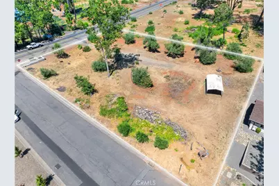 880 Elliott Road, Paradise, CA 95969 - Photo 2