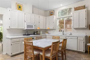 1975 Heritage Oak, Chico, CA 95928 - Photo 2