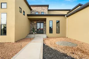 5093 Malibu Dr, Paradise, CA 95969 - Photo 4