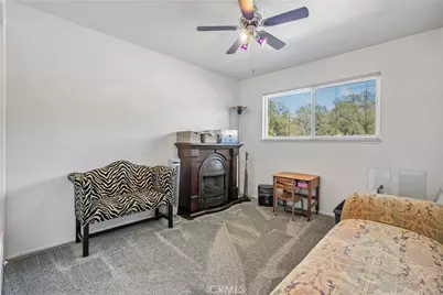 4375 Via Ventura, Red Bluff, CA 96080 - Photo 10