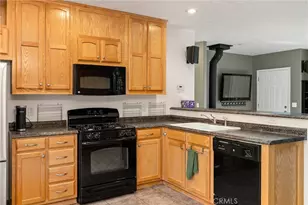 16376 Stage Rd, Forest Ranch, CA 95942 - Photo 18