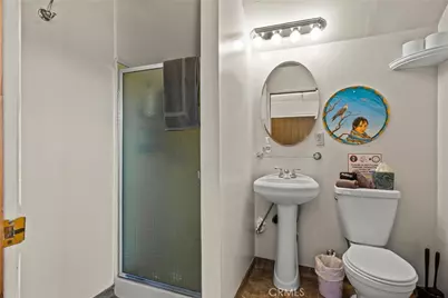 225 W 12th, Chico, CA 95928 - Photo 42