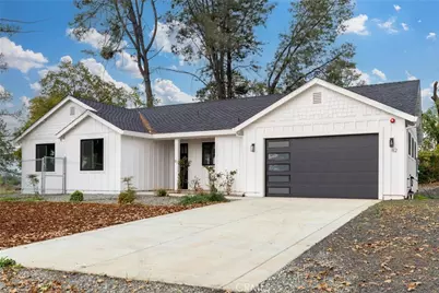 82 Blue Jay, Paradise, CA 95969 - Photo 2