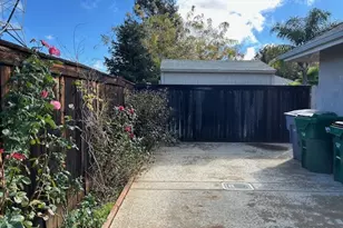 14 Sparrow Hawk, Chico, CA 95928 - Photo 32