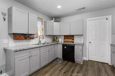 1158 Madison Street, Red Bluff, CA 96080 - Photo 14