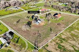 25245 2nd Ave, Los Olivos, CA 96055 - Photo 44