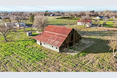 25245 2nd Avenue, Los Olivos, CA 96055 - Photo 38