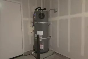 951 Pico, Chico, CA 95973 - Photo 6