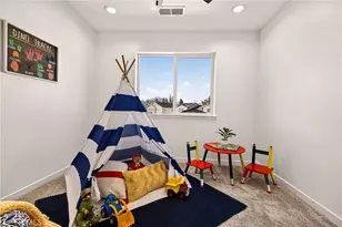 974 Bertino, Chico, CA 95973 - Photo 32