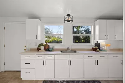 573 E 19th, Chico, CA 95928 - Photo 12