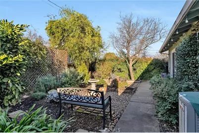 1688 Park View, Chico, CA 95926 - Photo 36