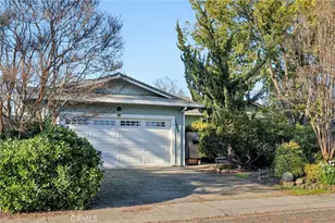 1688 Park View, Chico, CA 95926 - Photo 2