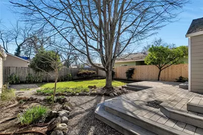 467 E 8th Avenue, Chico, CA 95926 - Photo 38