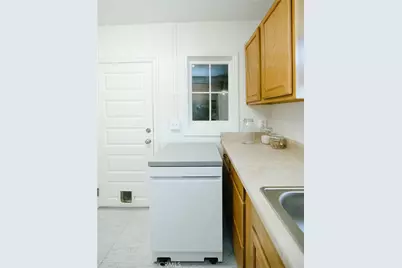 1076 E 9th Street, Chico, CA 95928 - Photo 48