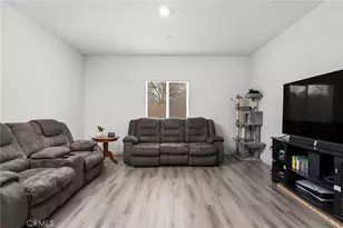 5101 McLaren Dr, Redding, CA 96002 - Photo 4