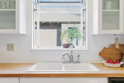 363 East 1st Avenue, Chico, CA 95926 - Photo 16